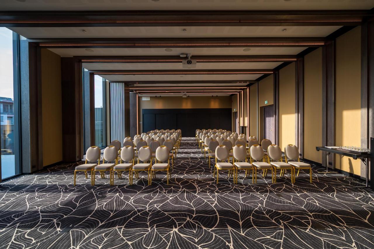 Movenpick Hotel טאלין מראה חיצוני תמונה