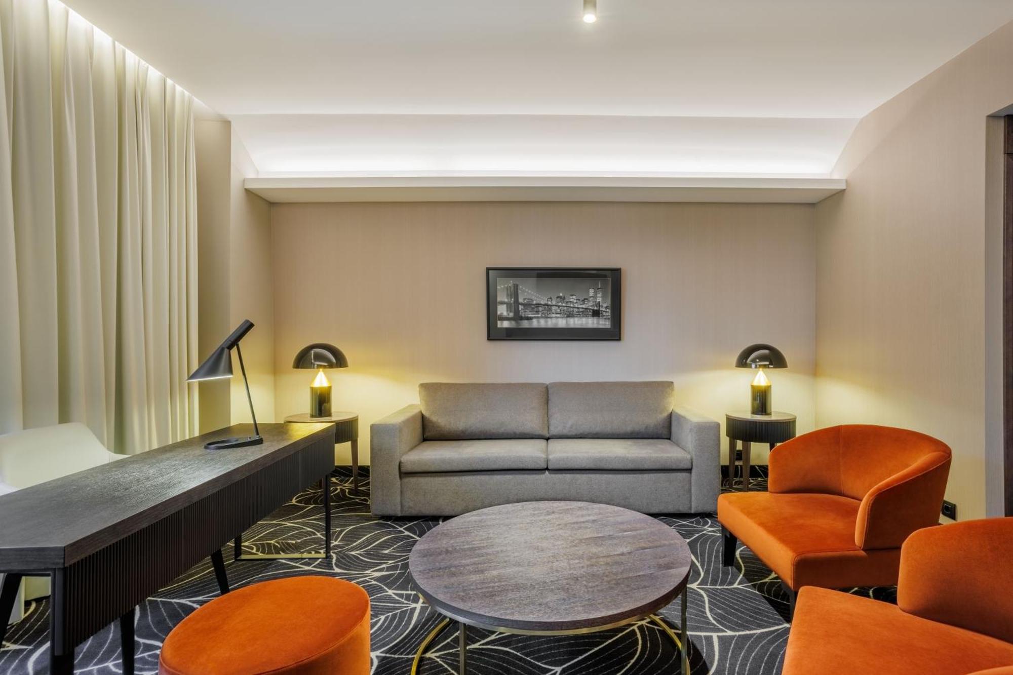 Movenpick Hotel טאלין מראה חיצוני תמונה