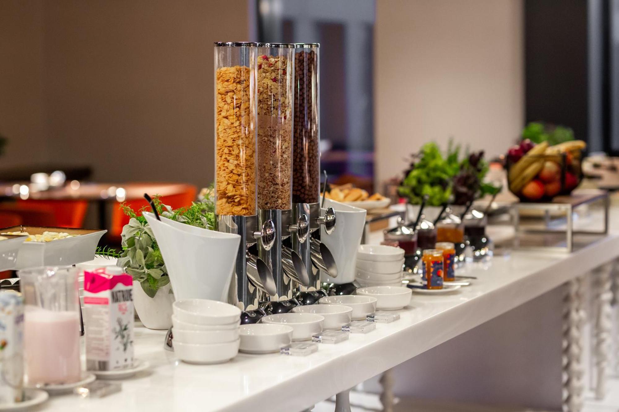 Movenpick Hotel טאלין מראה חיצוני תמונה